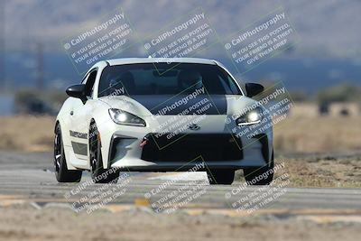 media/Nov-23-2025-Speed Ventures (Sun) [[88f20b6e61]]/2-Orange Group/Session 2 (Turns 16 and 17 Exit)/